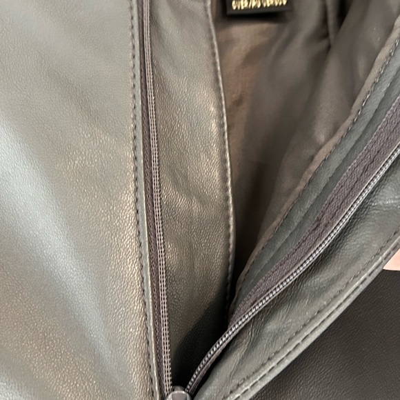 DANA BUCHMAN Women's GRAY Soft Lamb Leather PANTS sz 4. Like new! - Picture 4 of 5